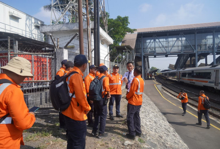 KAI Daop 8 Surabaya Pastikan Jalur Lawang–Wlingi Aman dan Andal