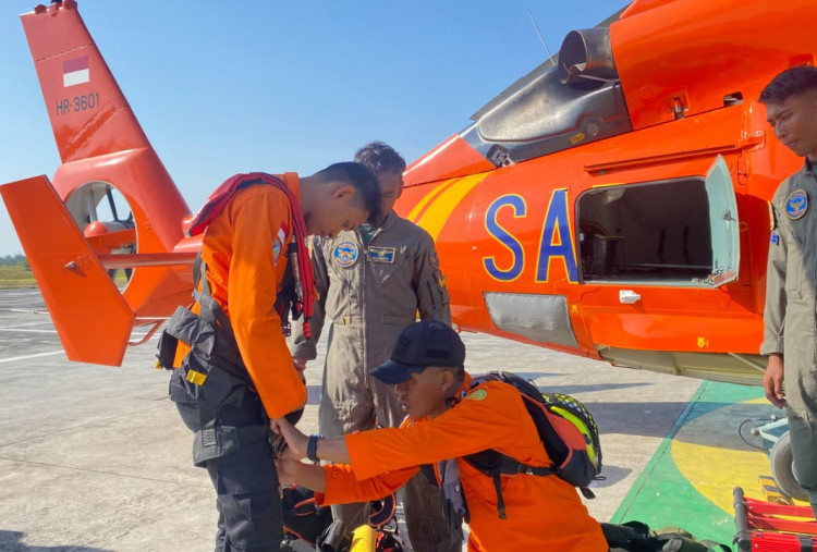 Kapal Virgo Transport 8 Hilang Kontak, SAR Surabaya Terjunkan KN SAR Permadi dan Helikopter HR-3601