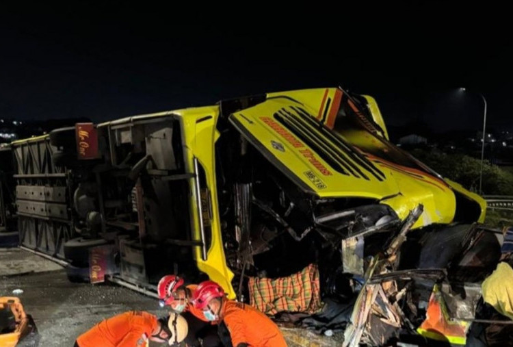 Polisi Ungkap Identitas 16 Korban Tewas Kecelakaan Bus Pariwisata di Tol Krapyak Semarang, Ada Warga Tangsel