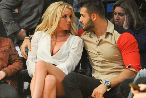 Sam Asghari Tanggapi Pernyataan Britney Spears Soal Pernikahan