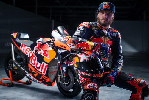 MotoGP 2023: Jack Miller Berseragam Baru Jadi Perhatian di Peluncuran Red Bull KTM Factory Racing