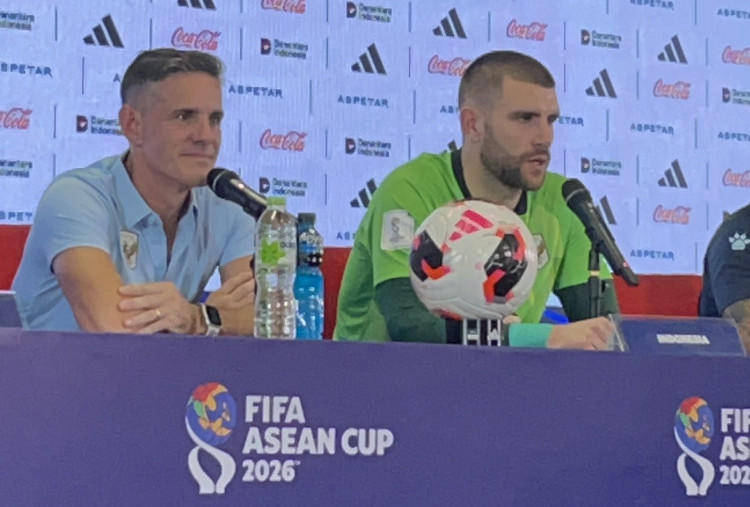 Maarten Paes Santai soal Kartu Merah Thom Haye: Saya Belum Lihat Tayangan Ulang