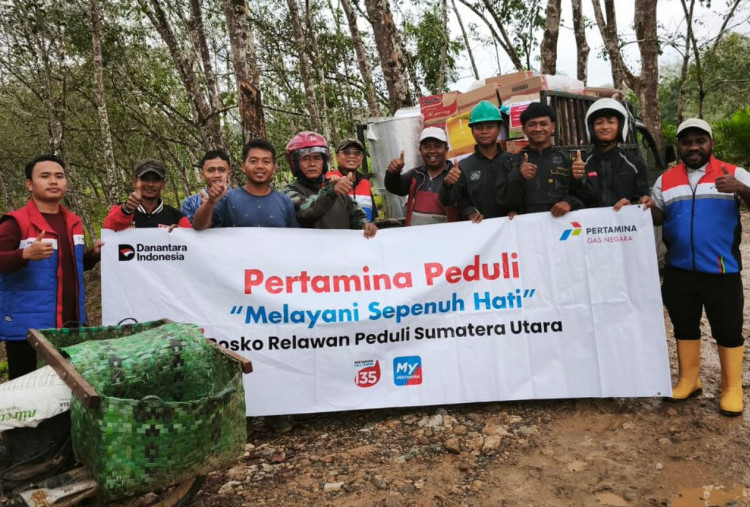 Gotong Royong dengan Warga, PGN Tembus Desa Terisolir di Aceh Tamiang untuk Salurkan Bantuan