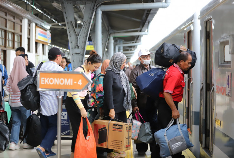 35 Ribu Tiket KA Ludes untuk Keberangkatan Hari Coblosan Pilkada, KAI Ungkap Tujuan Favorit