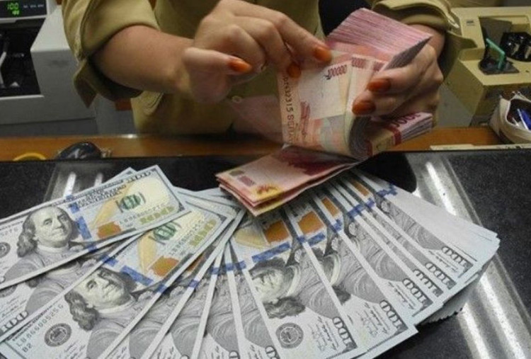 Nilai Tukar Rupiah Masih Melemah, Tembus Rp 17.030 per Dolar AS