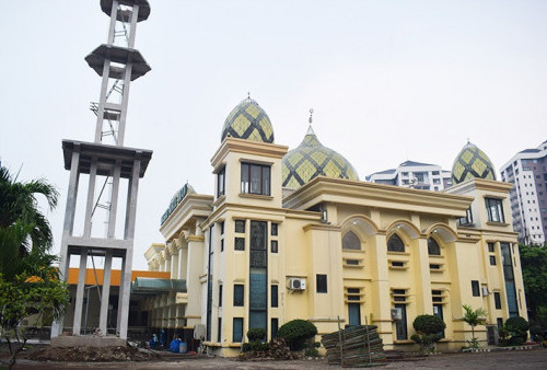 Serial Geliat Masjid Perumahan (Seri 13); Masjid Nurul Iman, Surabaya; Merintis Madrasah Tahfiz