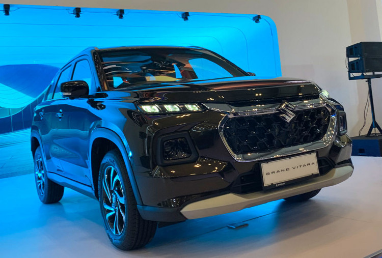 Beda Suzuki Grand Vitara Minor Change Tampil di GJAW 2025