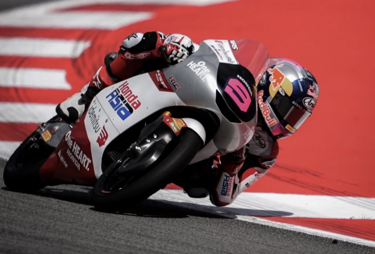 Bos Honda Team Asia Kasih Jempol Veda Ega Pratama, Hiroshi Aoyama: Perjuangannya Luar Biasa di Moto3