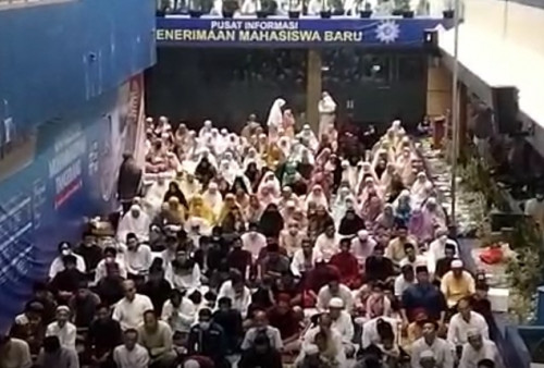 Jemaah Muhammadiyah Tangerang Shalat Id di Kampus UMT