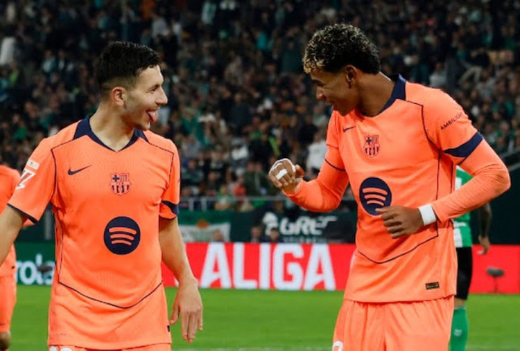 Hansi Flick Bereksperimen Lagi, Lamine Yamal Digeser ke Tengah?