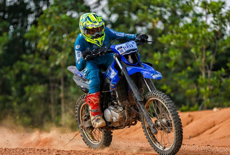 Gaspol ke Sambas! Shell BLU CRU Yamaha Enduro Challenge Siap Uji Adrenalin Rider Kalbar
