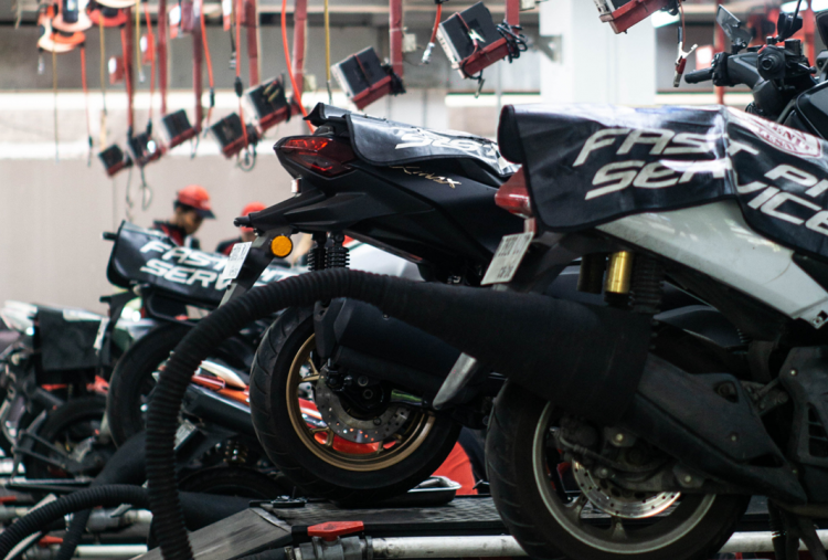 Motor Diajak Jalan Jauh? Ini Daftar Bagian yang Wajib Servis Setelah Touring