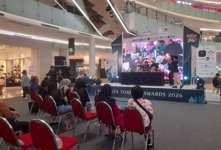 Surabaya Tourism Awards 2026, FUKUMI Gelar Demo Live Cooking Nasi Uduk Daun Jeruk dan Nasi Goreng Hongkong 
