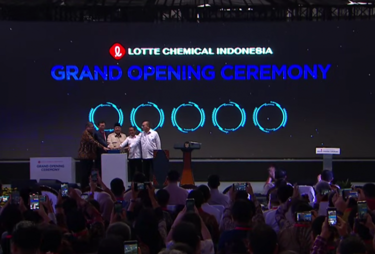 Prabowo Resmikan Pabrik Petrokimia Terbesar Se- Asia Tenggara, Lotte Chemical Indonesia (LCI) di Cilegon