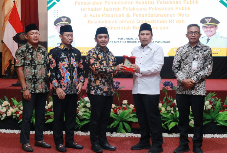 Wali Kota Pasuruan Paparkan Layanan Pengaduan e-sambat Pada Ombudsman RI