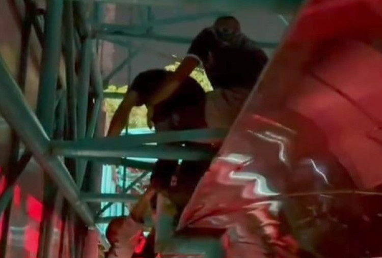 Pria di Tangerang Ini Depresi Coba Bunuh Diri, Evakuasi Berjalan Dramatis