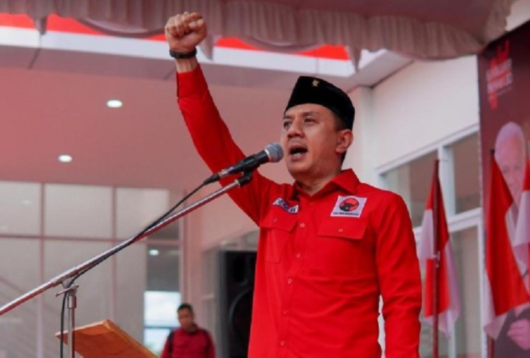 Deni Wicaksono Ajak Seluruh Kader PDIP Jatim Aktif Cegah Wabah DBD