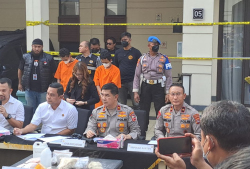 Polisi Gerebek Pabrik Ektasi Jaringan Internasional di Tangerang