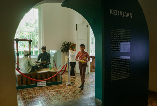 Yang Terbaik di Ajang Surabaya Tourism Awards 2023: Menembus Lorong Waktu Museum Pendidikan (3)