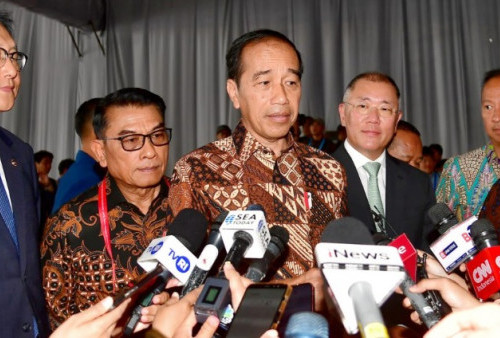 Jokowi Ungkap Keppres Pemberhentian Hasyim Asy'ari 