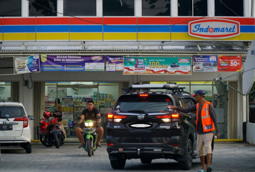 Pajak Parkir Indomaret dan Alfamart Dibayar Pemilik Usaha