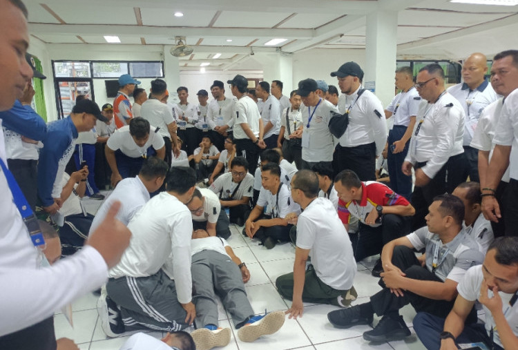 Petugas Haji 2026 Jalani Simulasi Penanganan Darurat Kesehatan Jemaah