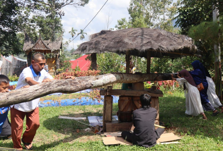 Astra Dorong Pendidikan dan Usaha Gula Semut di Kampung Berseri Astra Tabek Talang Babungo