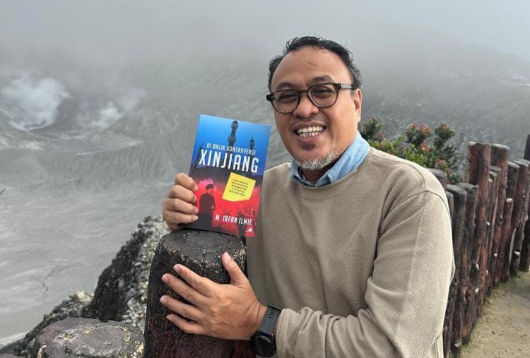 M Irfan Ilmie, Wartawan Indonesia, Mengungkap Fakta Uighur Lewat Buku Kesaksian