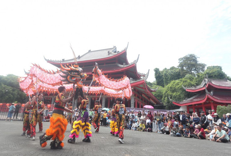 Imlek, Perkembangan Lintas Zaman dan Lintas Negara