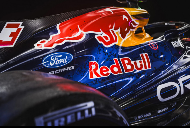 FIA Sebut Mesin Red Bull-Ford Paling Kuat, Paddock F1 Malah Jagokan Mercedes!