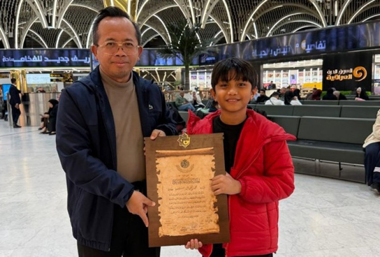 M Zian Fahrezi Asal Bima NTT Raih Juara I MTQ Internasional di Irak