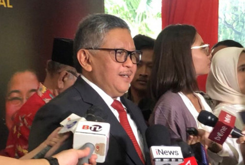 Hasto Rampungkan Studi Doktoral di UI Selama 3 Tahun, Akui Penelitiannya Sempat Molor