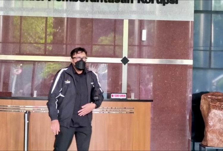 KPK Periksa Ketua DPD PDI Perjuangan Jabar Ono Surono