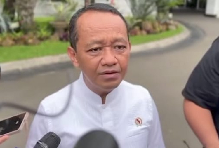 Bahlil Imbau Masyarakat Tak Perlu Panic Buying BBM: Suplai Masih Lancar