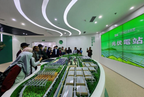 20 Kepala Desa Benchmarking Study Kemendes Pelajari Pembangkit Energi Terbarukan di Tiongkok 