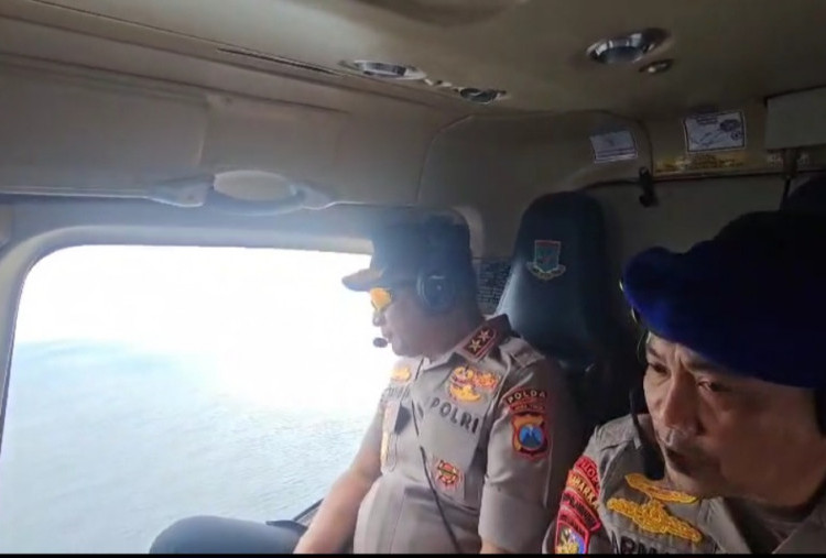 KMP Tunu Tenggelam di Selat Bali, 32 Orang Masih Hilang, Polda Jatim Terjunkan Drone Bawah Laut