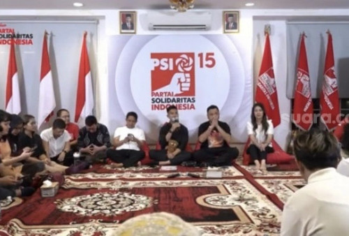 Lesehan di Kopdarnas, Kaesang Instruksikan Politik Santuy Menangkan Prabowo-Gibran