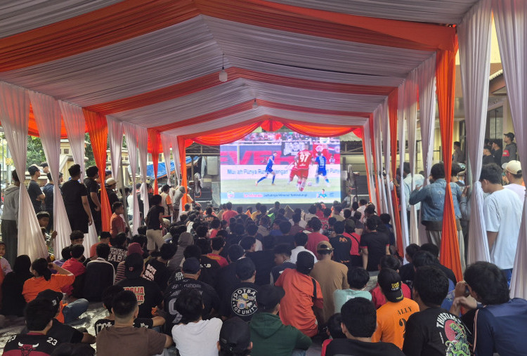 Jaga Kondusivitas, Polsek Pesanggrahan Satukan Jakmania dalam Nobar Persija vs Persib