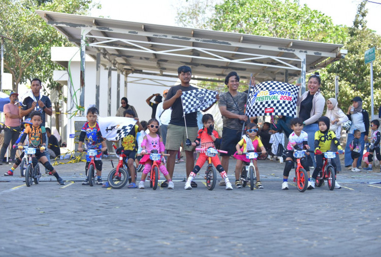 Unesa Training Ground Sports Festival 2026 Dibuka, 145 Peserta Pushbike dan 180 Peserta Aerobic Bersaing