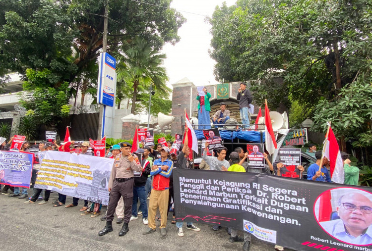 Dugaan Gratifikasi, Kejagung Diminta Periksa Staf Ahli di Kemenkeu