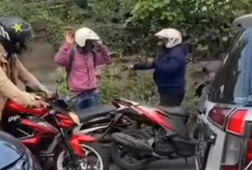 Petugas Lepaskan Tembakan ke Pemotor, Videonya Viral di Medsos 