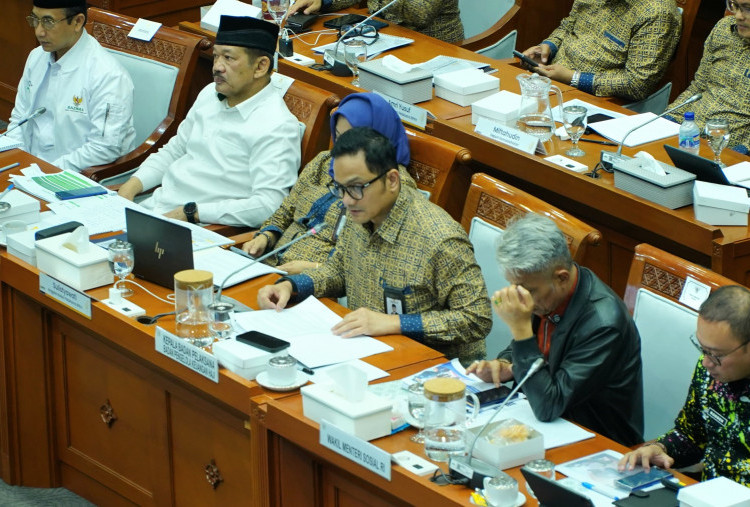 Pastikan Tak Pakai Pokok Dana Haji, BPKH Kucurkan Rp 14,58 Miliar untuk Pemulihan Sumatera