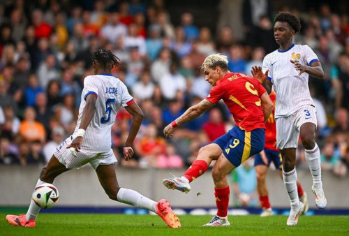 Spanyol Juara Euro Lagi, Senior dan U-19: Satu Piala Enggak Cukup! 