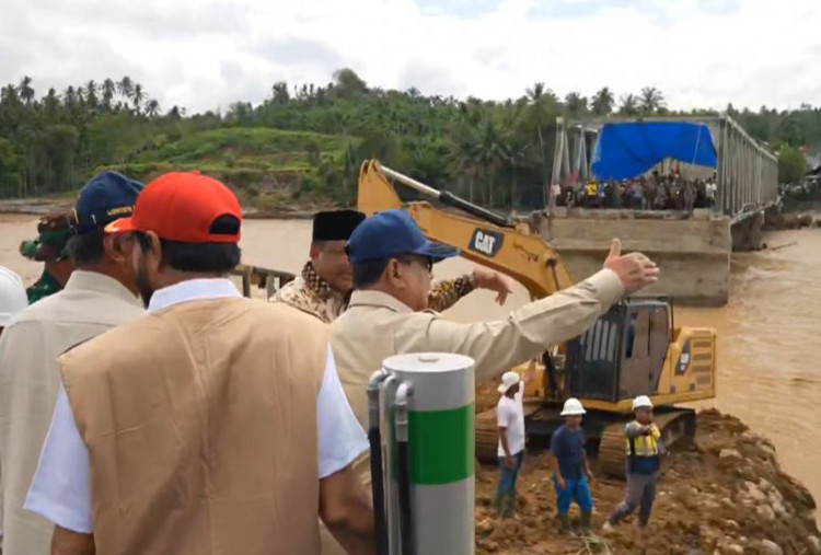Prabowo Cek Jembatan Bailey Teupin Mane di Aceh yang Putus akibat Banjir, Perbaikan Makan Waktu 1 Minggu