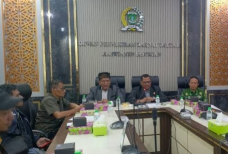 Lapor Dewan Pers! Anggota DPRD Pasuruan Merasa Difitnah di Kasus Hibah Pokmas Jatim