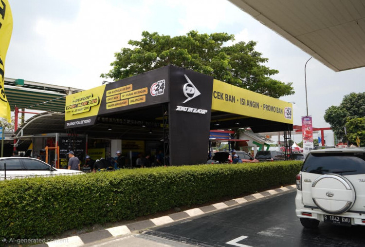 Mudik Lebih Aman, Posko Dunlop Sediakan Cek Ban Gratis bagi Pemudik
