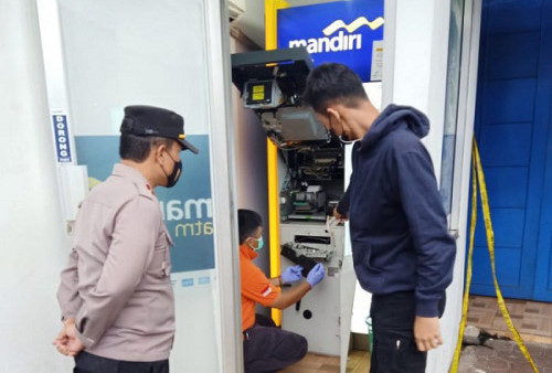 Di Waktu Sahur, Mesin ATM Bank Mandiri di Indihiang, Kota Tasikmalaya Diduga Dibobol Maling