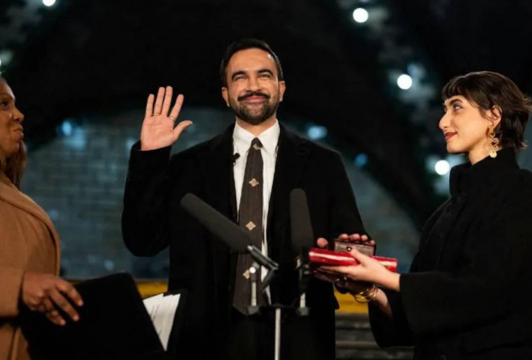 Pidato Singkat Zohran Mamdani Resmi Dilantik sebagai Wali Kota New York, Bersumpah dengan Al Qur'an