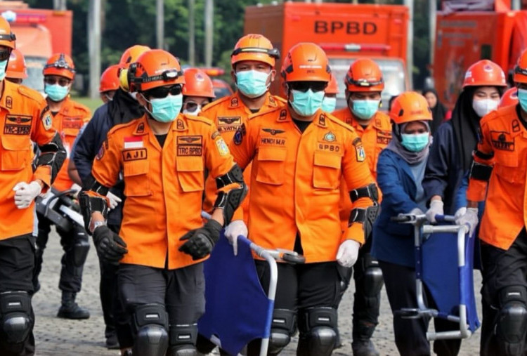 Hadapi Potensi Cuaca Ekstrem di Jakarta, BPBD DKI Siagakan Personel dan Peralatan
