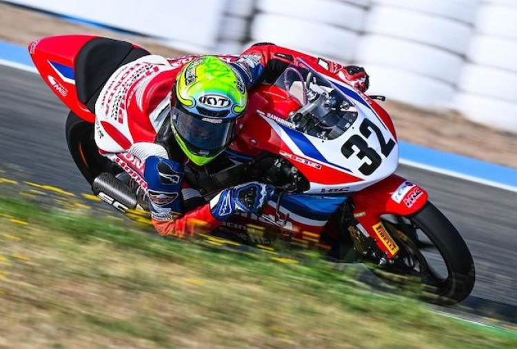 Gagal Finis di Valencia, Kiandra Tetap Amankan Peringkat Lima European Talent Cup 2025